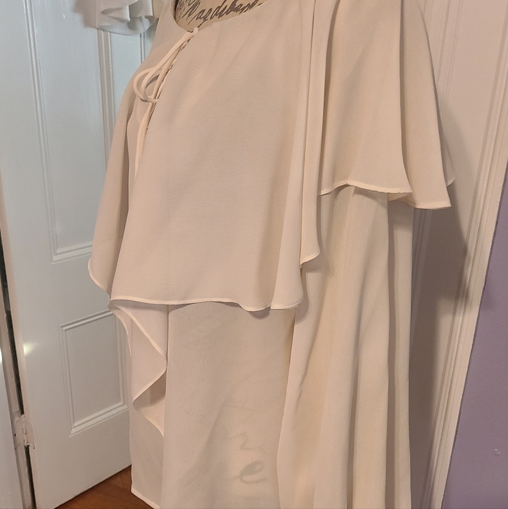 Exquisite Blouse Size Small hp๐ฅ๐ฅ๐ฅ๐ฅ - Picture 11 of 16